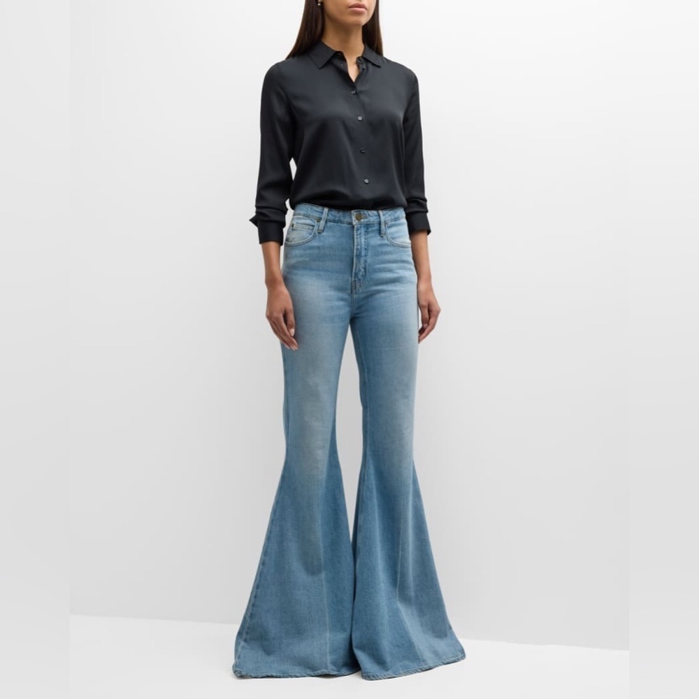 FRAME
High Rise Flare Jeans - Picture 5 of 6